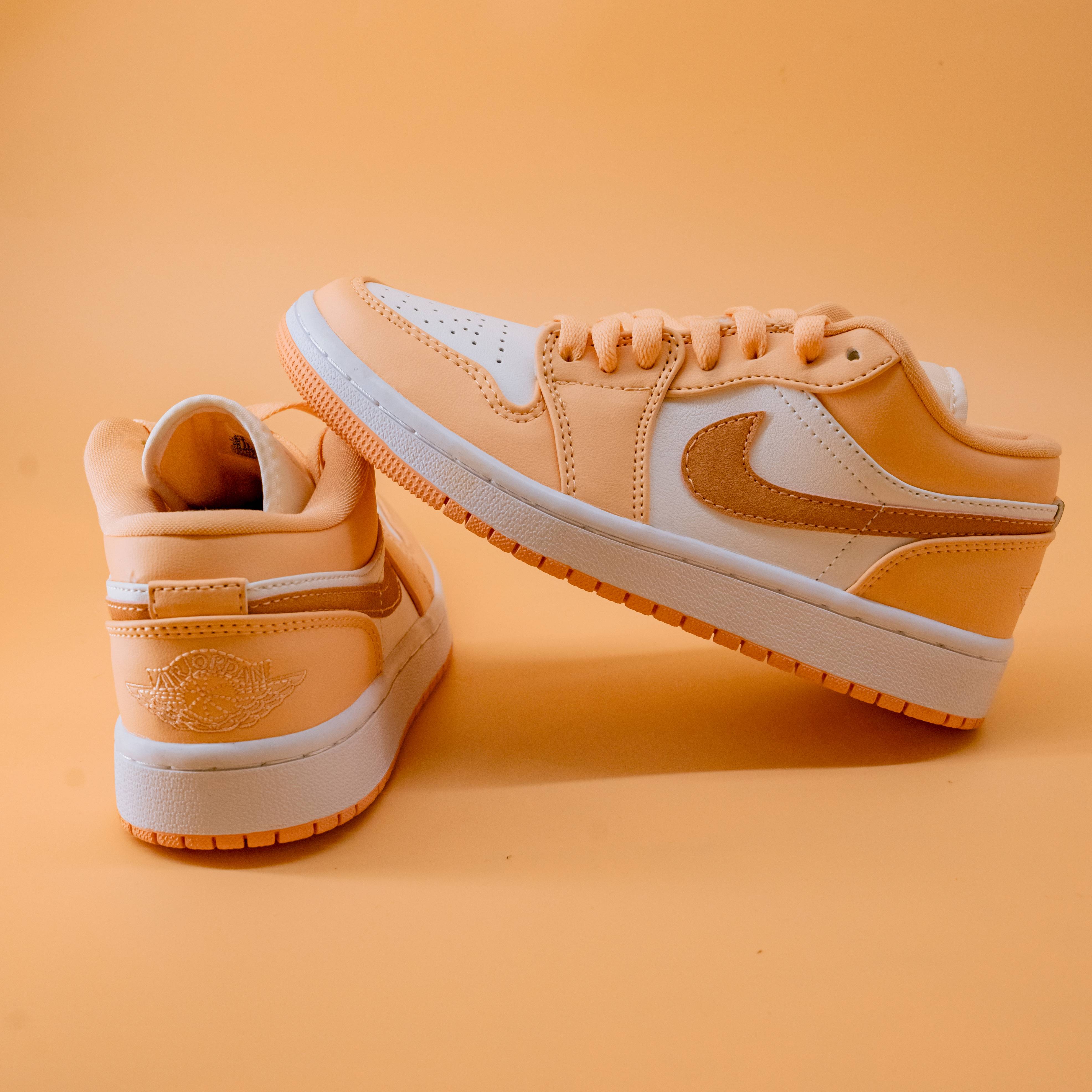 Air Jordan 1 low sunset